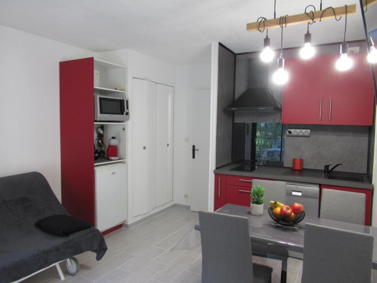 Studio en bord de mer Saint-Cyr-sur-Mer Eksteriør bilde